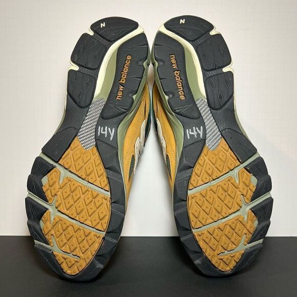 Mens NEW BALANCE 990v3 Made in USA x Teddy Santis Sneakers / Size 12 - Picture 7 of 9